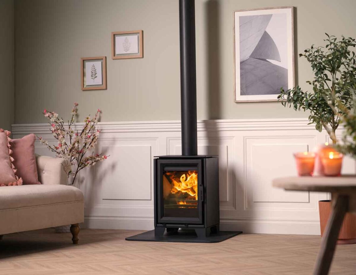 Fireline Ecostar 5kW & 5kW Wide Multifuel Stove - Image 4